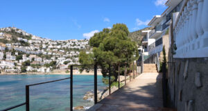 Roses acaba les obres de millora del camí de ronda entre Canyelles i l’Almadrava