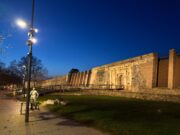 La Ciutadella de Roses llueix nova il·luminació nocturna millorada