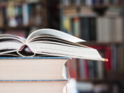 Roses inicia el període per sol·licitar ajuts per a la compra de llibres de text del curs 2026-2027