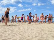 Roses acull el programa Beach Fitness aquest estiu a la seva platja